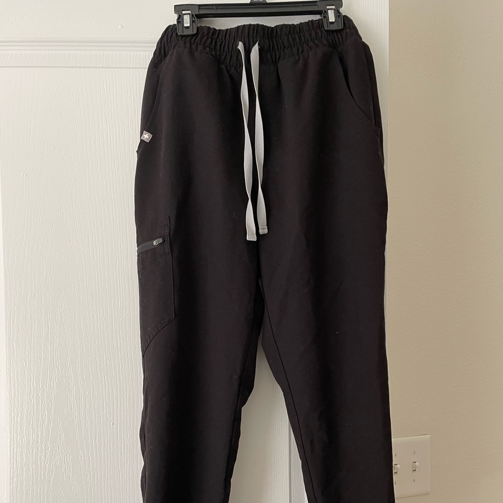 Figs scrubs! Lightly used, in great condition (UPDATED LISTING)